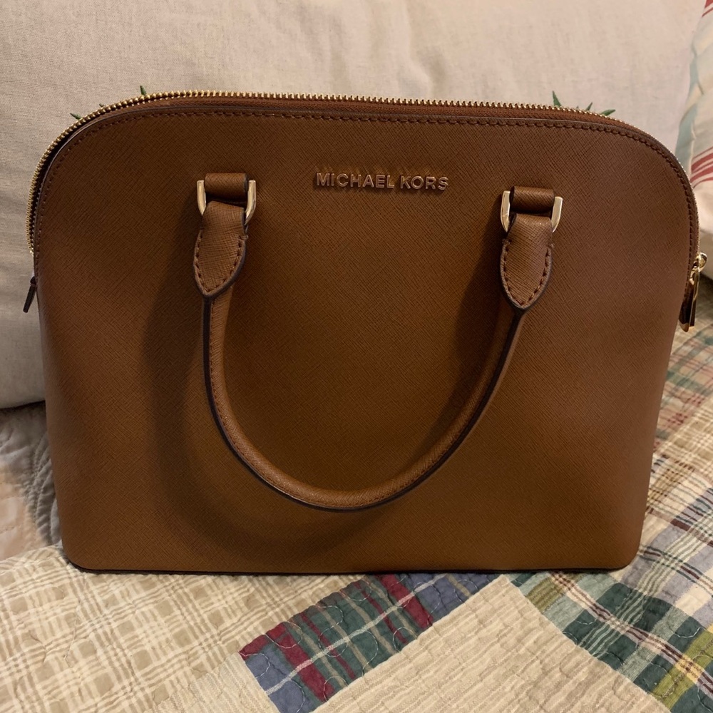 Michael Kors 🍁brown satchel🌻👜